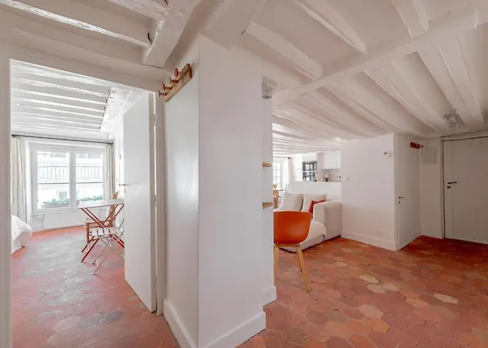 3 Rooms, View On Roofs Chic & Cosy - 70 M2 公寓 巴黎